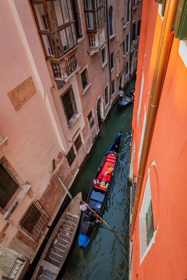 La Veneziana Boutique Rooms Exterior photo