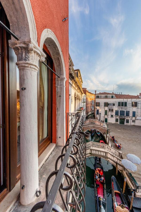 La Veneziana Boutique Rooms Exterior photo